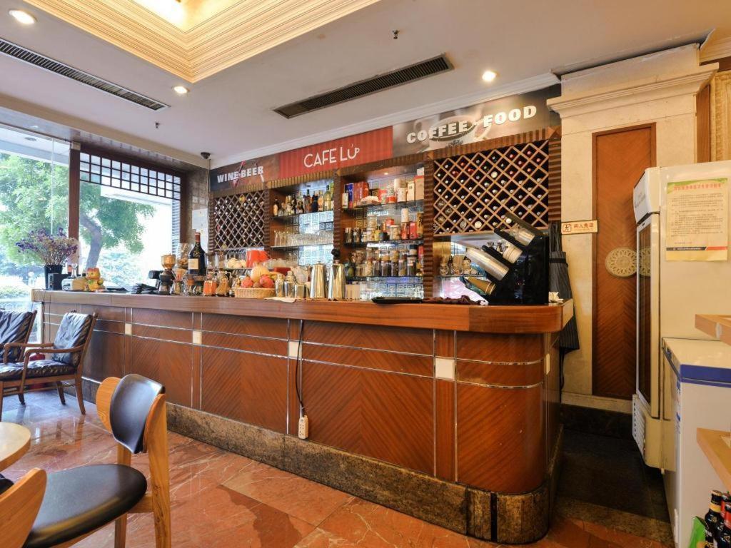 New Pearl River Hotel Guangzhou Dış mekan fotoğraf
