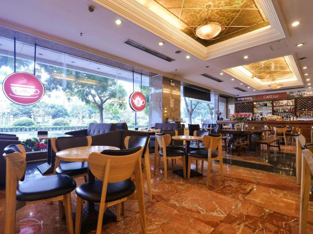 New Pearl River Hotel Guangzhou Dış mekan fotoğraf
