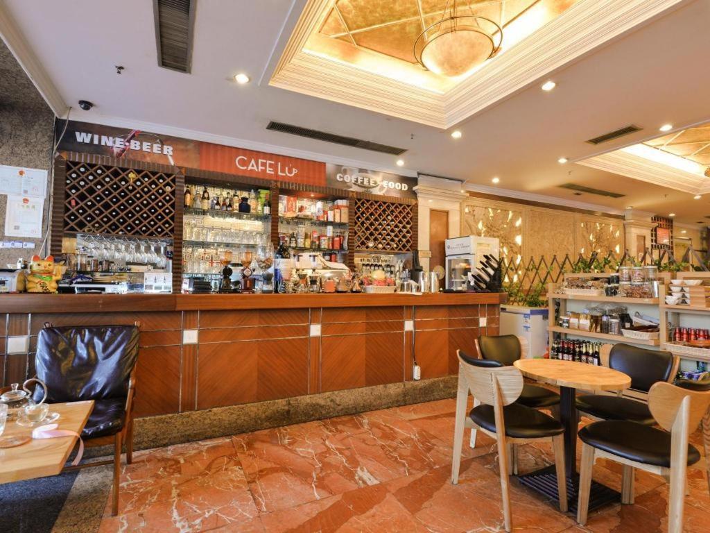 New Pearl River Hotel Guangzhou Dış mekan fotoğraf