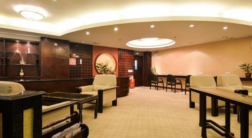 New Pearl River Hotel Guangzhou Dış mekan fotoğraf