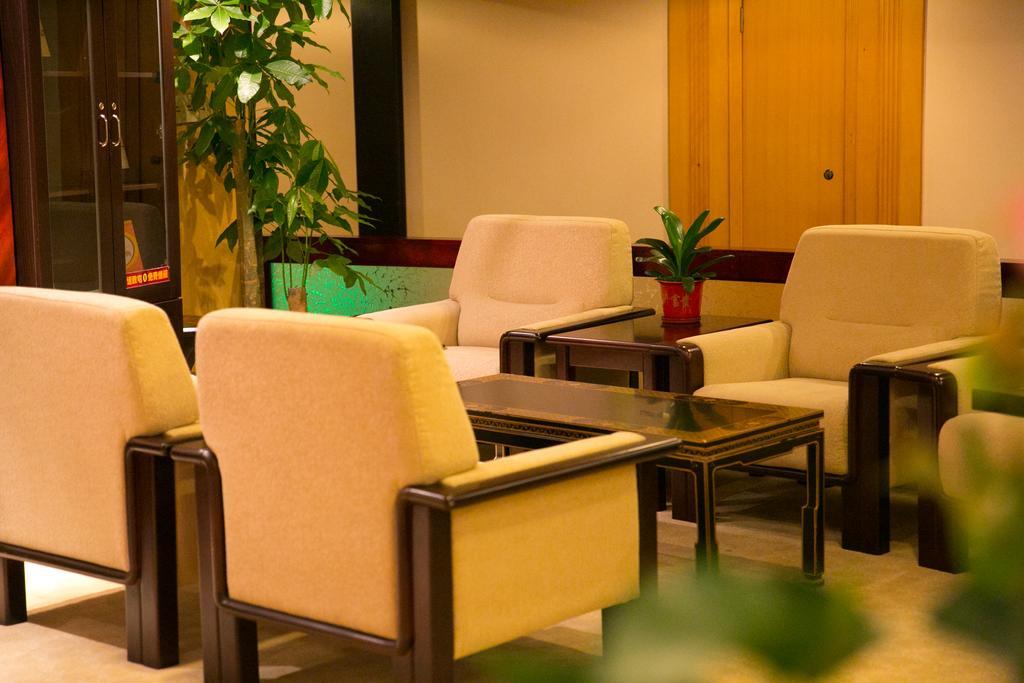 New Pearl River Hotel Guangzhou Dış mekan fotoğraf